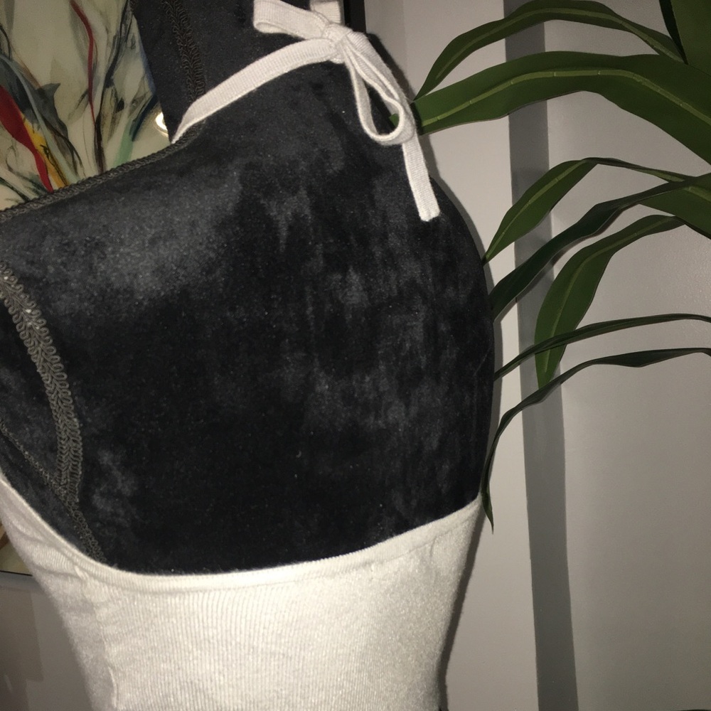 Halter Top - Picture 2 of 2